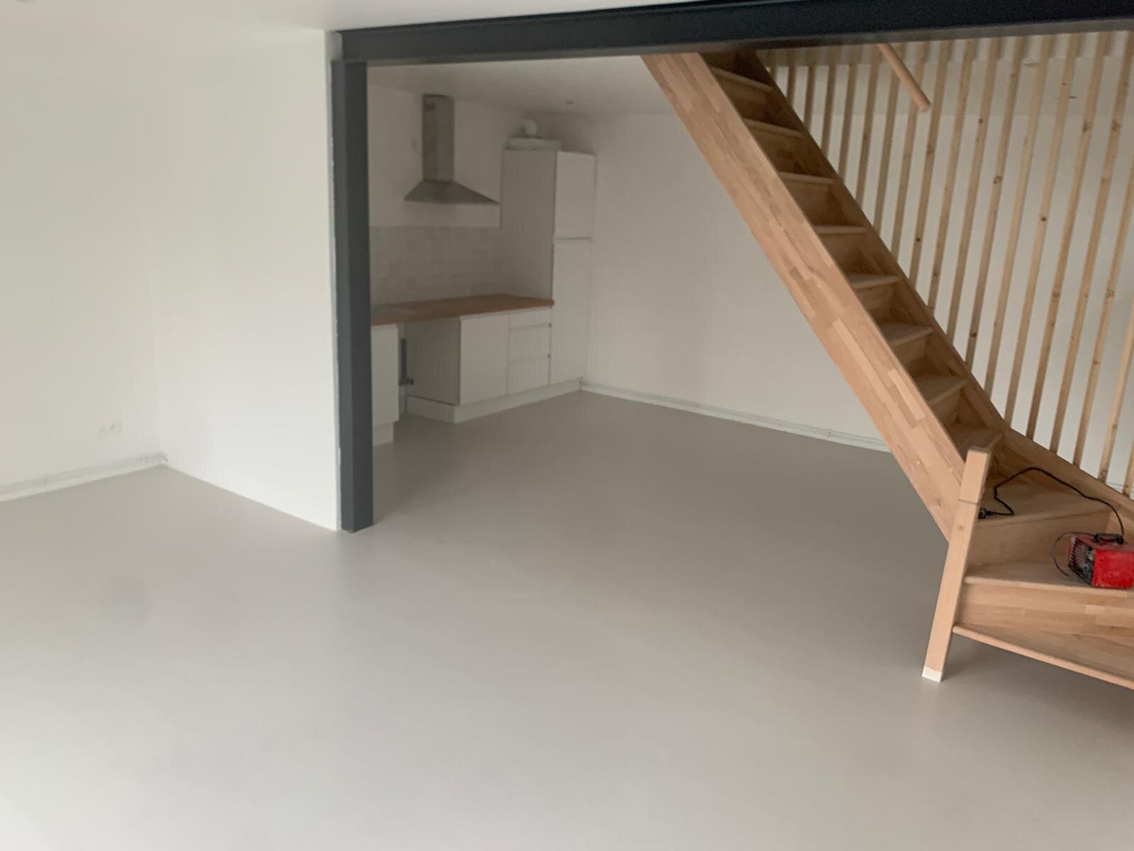 Réfection complète maison avec ouverture mur porteur et création terrasse : Ouverture de mur porteur et création d'une terrasse.